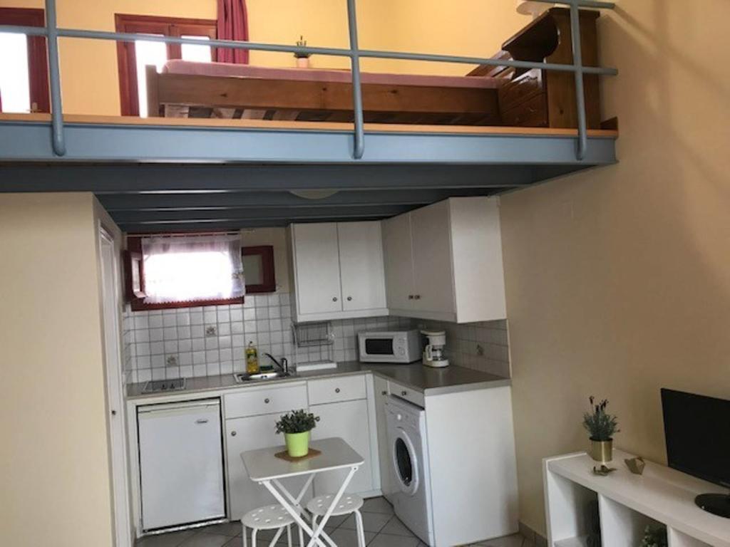 Ermoupoli, Syros City Apartments Eksteriør billede