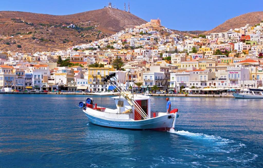 Ermoupoli, Syros City Apartments Eksteriør billede